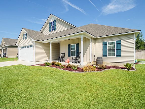 3rd image of 3920 Lu Ln