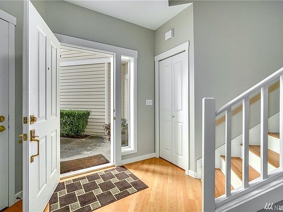 3rd image of 23724 SE 36th Ln #23724