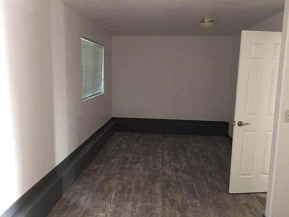 2nd image of 17014 SE 39th St