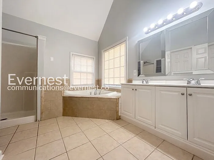66 Holly Rd NW — Photo 13