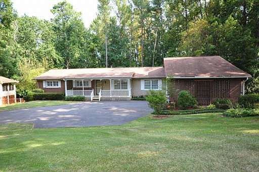 2nd image of 3791 Cline Dr SE