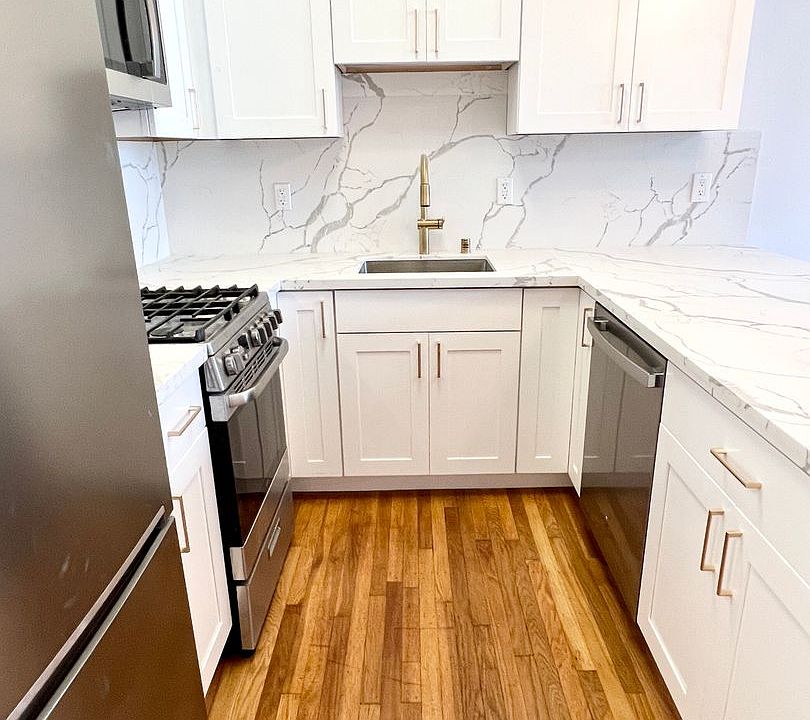 1st image of 2645 Van Ness Ave #1