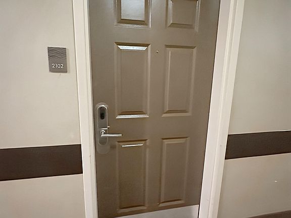 3rd image of 225 Collier Dr #2102