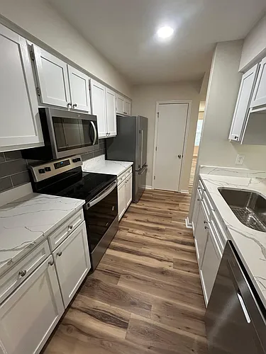 1026 Hunters Trce #1026 Photo 1