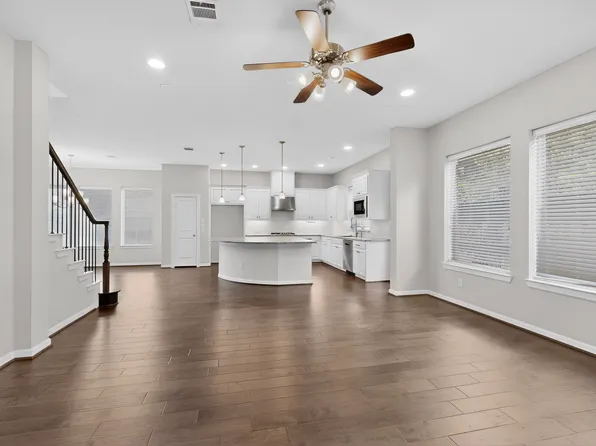 5413 Harbour Rd, Richardson, TX 75082
