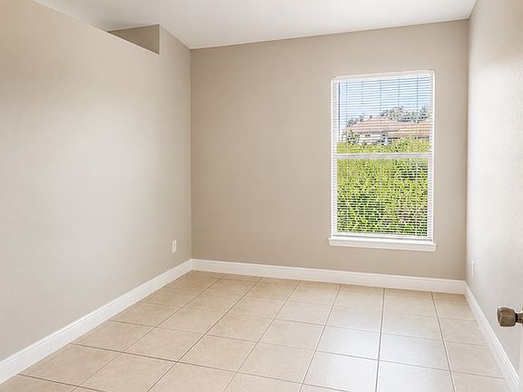 3rd image of 111 Homer Ave S