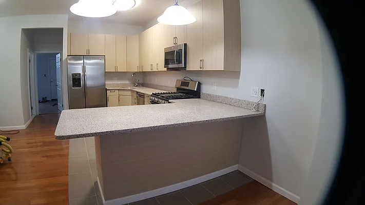 Rented by Sprint Realty | media 1