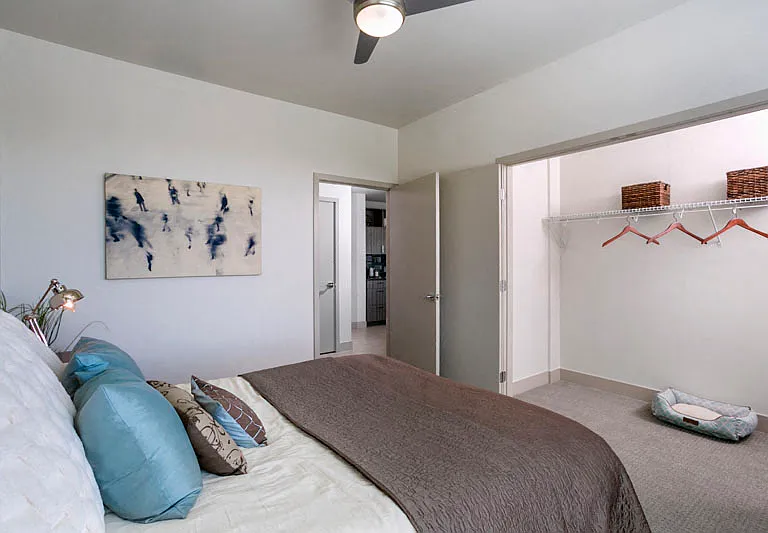 7/S Denver Haus — Photo 9