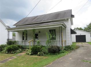 154 Carmichaels St, Rices Landing, PA 15357