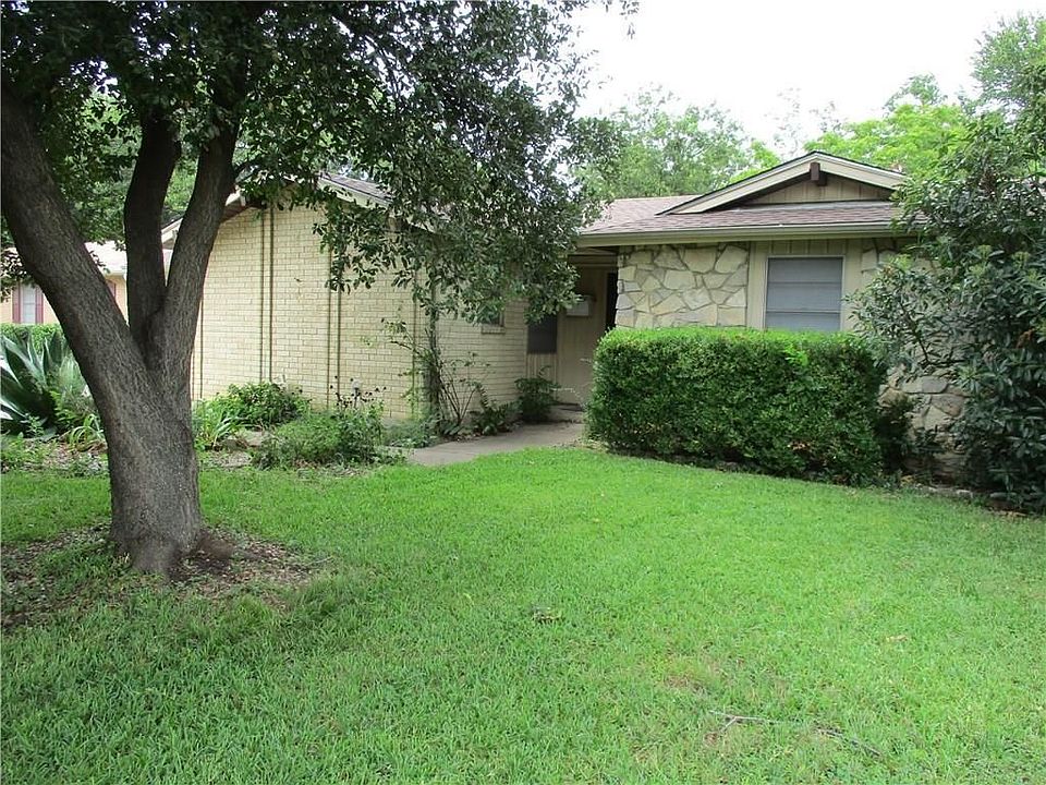 1st image of 1607 Southmoor Dr