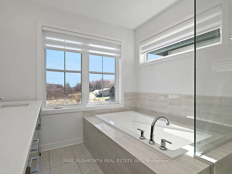 6483 Renaud Rd — Photo 25