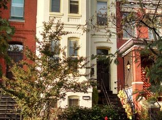 1114 E St SE #B, Washington, DC 20003