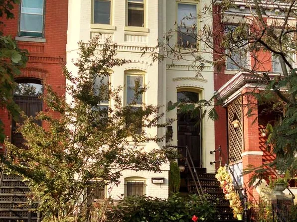 1114 E St SE #B, Washington, DC 20003