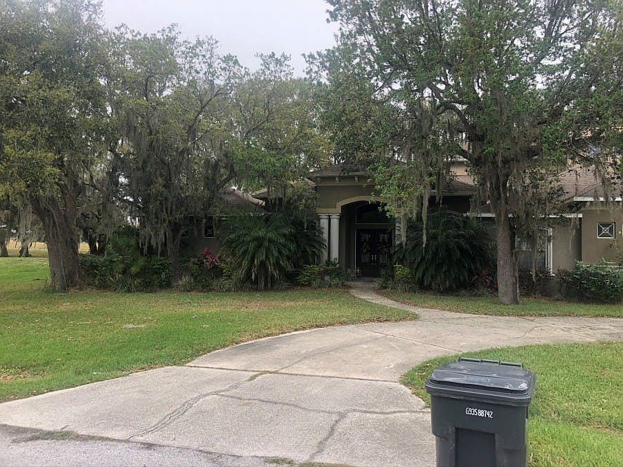 1st image of 2910 Country Breeze Dr
