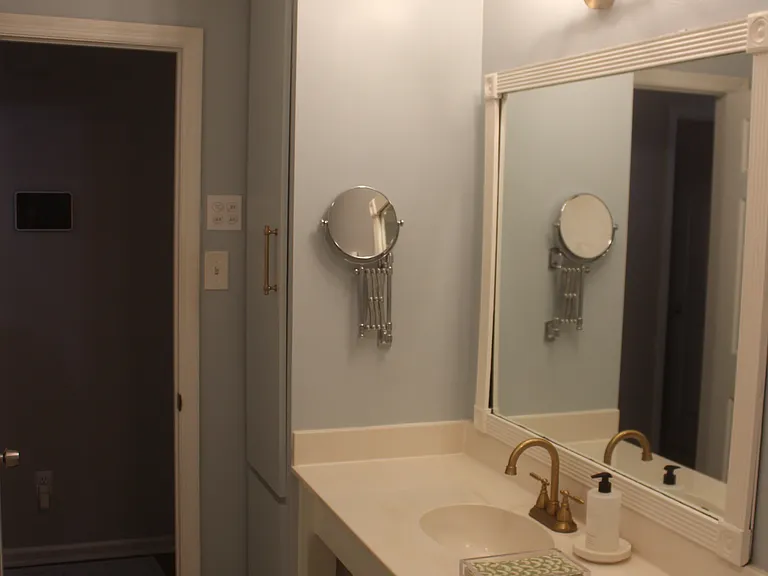 Guest Bathroom 1.1