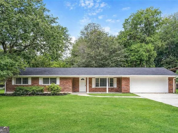 727 S Carter Dr, Jonesboro, GA 30236