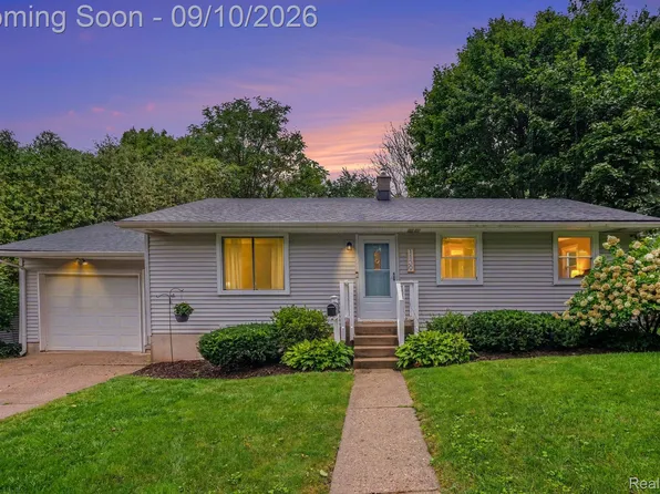 1139 Houseman Ave NE, Grand Rapids, MI 49503