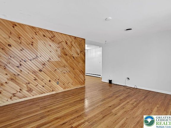 5th image of 58 Colonial Rd