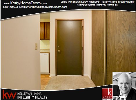 4th image of 135 Viking Dr E APT 312