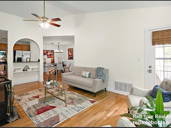 3rd image of 300 Brookside Dr #F