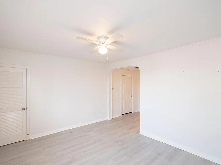 3217 Dubois Pl SE #4 — Photo 7