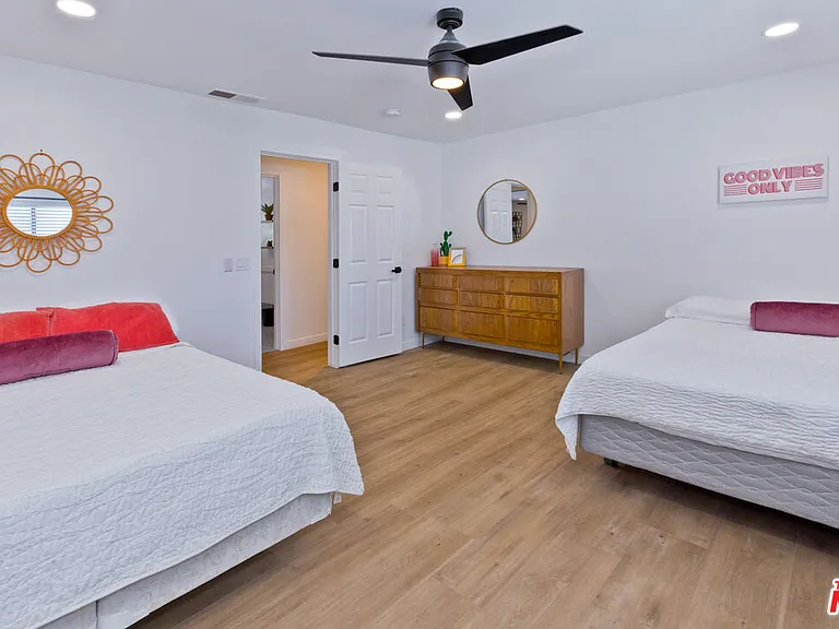 2660 N Farrell Dr — Photo 38