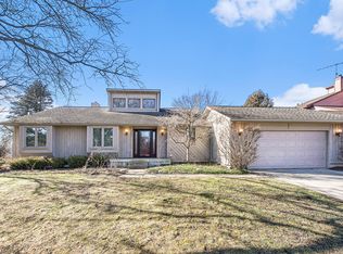 3655 Waldenwood Dr, Ann Arbor, MI