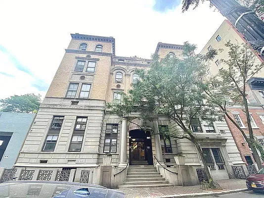 Rented by J PRESTON AND ASSOCIATES INC | media 1