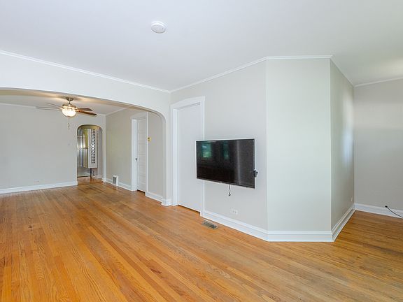 2nd image of 7209 Jackson Blvd