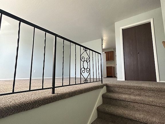 3rd image of 5105 Hawthorne Rd APT 6