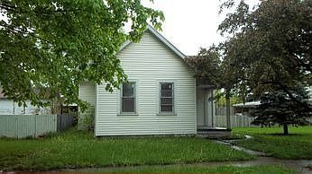 1st image of 517 McKellar St
