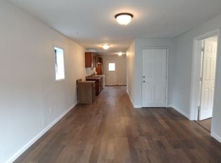 659 S Washington St, Rossville, GA 30741