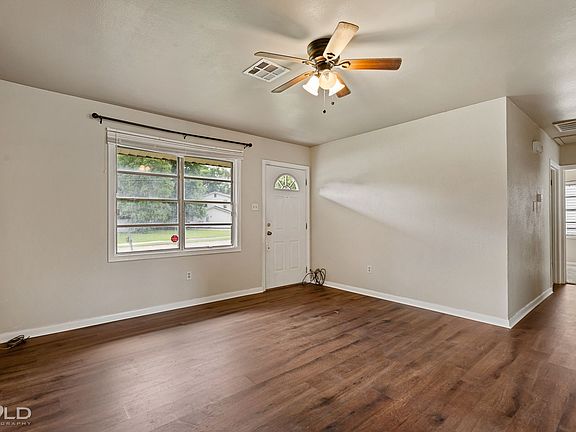 5th image of 1219 Olwen Dr