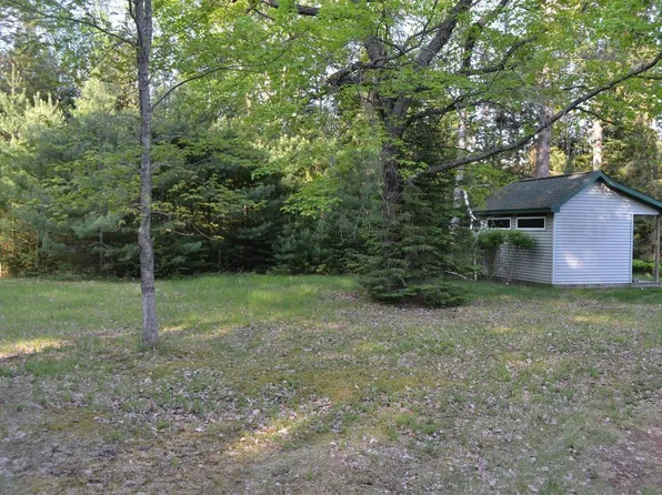 7601 N Cabin Ln, Roscommon, MI 48653