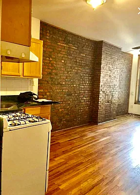 Rented by Jason A Moore, LREB | media 5