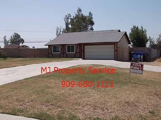 1st image of 9887 Beech Ave
