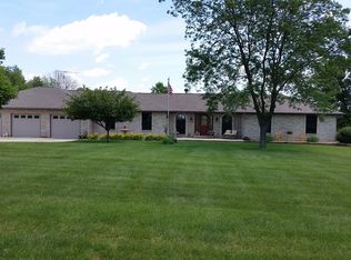 4660 W Finley Rd, Beloit, WI 53511