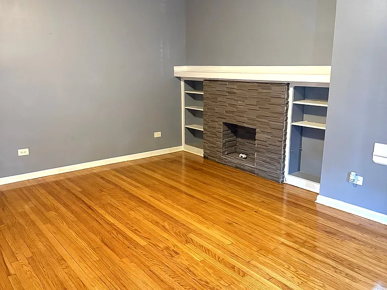 8118 S Throop St #MAIN — Photo 3