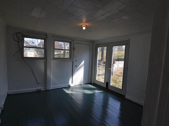 2nd image of 2410 Delaware Ave NW