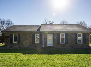 210 Militia Dr, Louisville, KY 40214