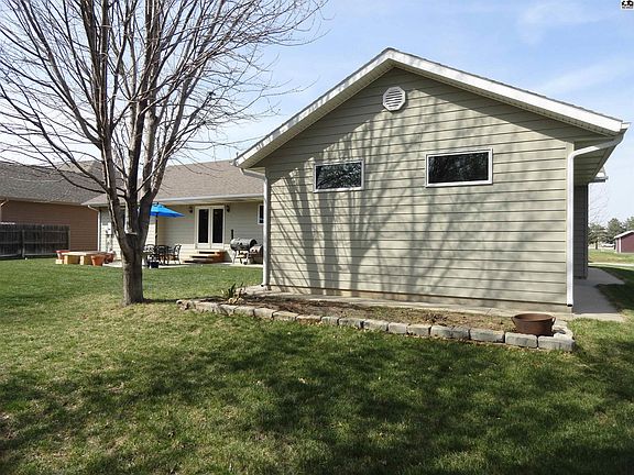 5th image of 516 Randolph Rd