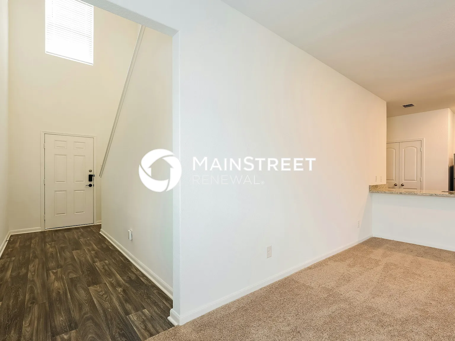 818 Shady Brook — Photo 2
