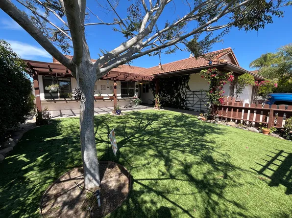 4694 Rose Dr, Oceanside, CA 92056