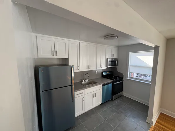 221-30 64th Ave #1A, Oakland Gardens, NY 11364