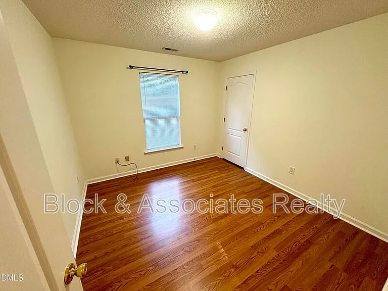5100 Cardinal Grove Blvd — Photo 12