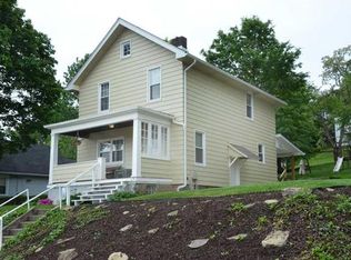 512 7th Ave, Coraopolis, PA