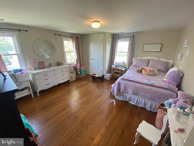887 Centerville Rd — Photo 25