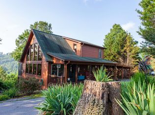 220 Pin Oak Rdg, Murphy, NC 28906