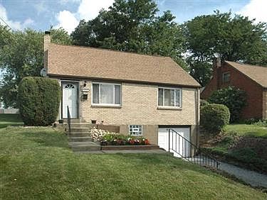 1st image of 654 Sara Ln