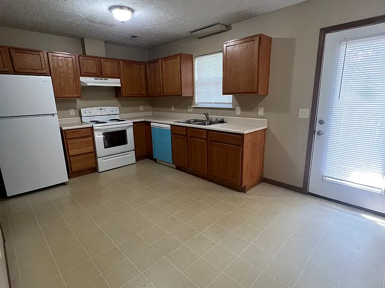801 Martin Luther King Jr Ave #A — Photo 1